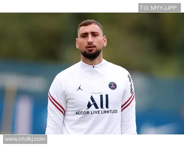 足球星耳钻引领时尚潮流 融合运动与奢华展现个性魅力