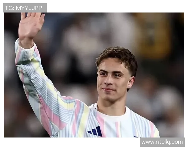 足球冷门球星崛起之路 揭秘那些被遗忘的足球天才与传奇