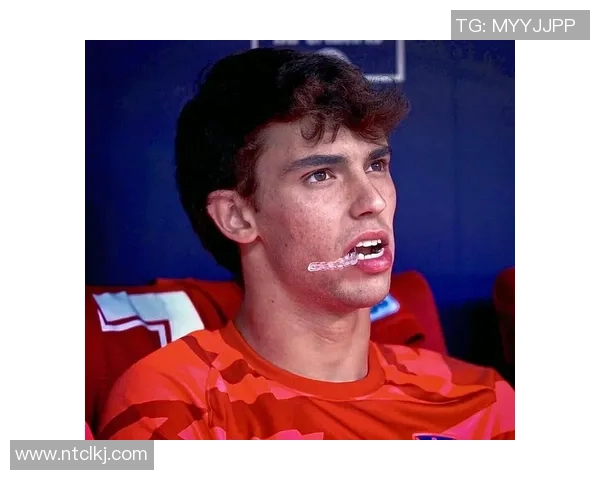 足球球星风格动漫男头像设计打造个性化动感形象完美融合运动与艺术