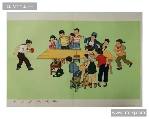 通过童年照片猜测足球巨星的成长历程和背后的故事